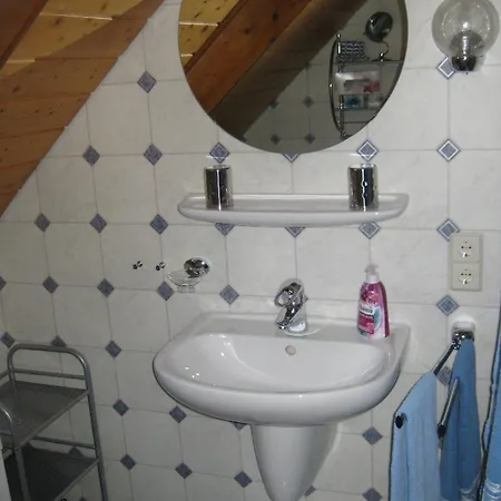 Im Dg Mit 2 Dz 2 Duwc, 4 Pers * Wittenschwand