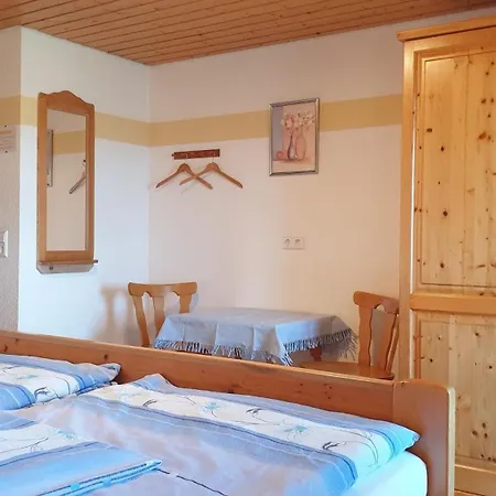 Apartamento Im Dg Mit 2 Dz 2 Duwc, 4 Pers Wittenschwand