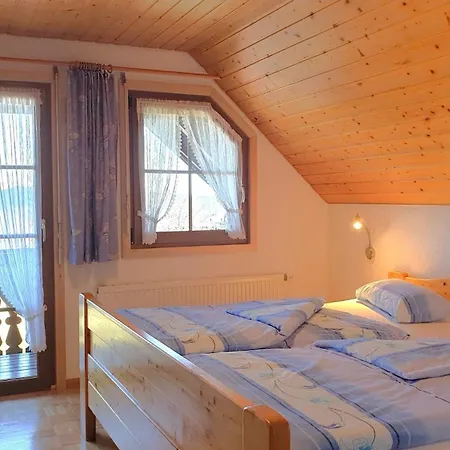 Im Dg Mit 2 Dz 2 Duwc, 4 Pers Wittenschwand